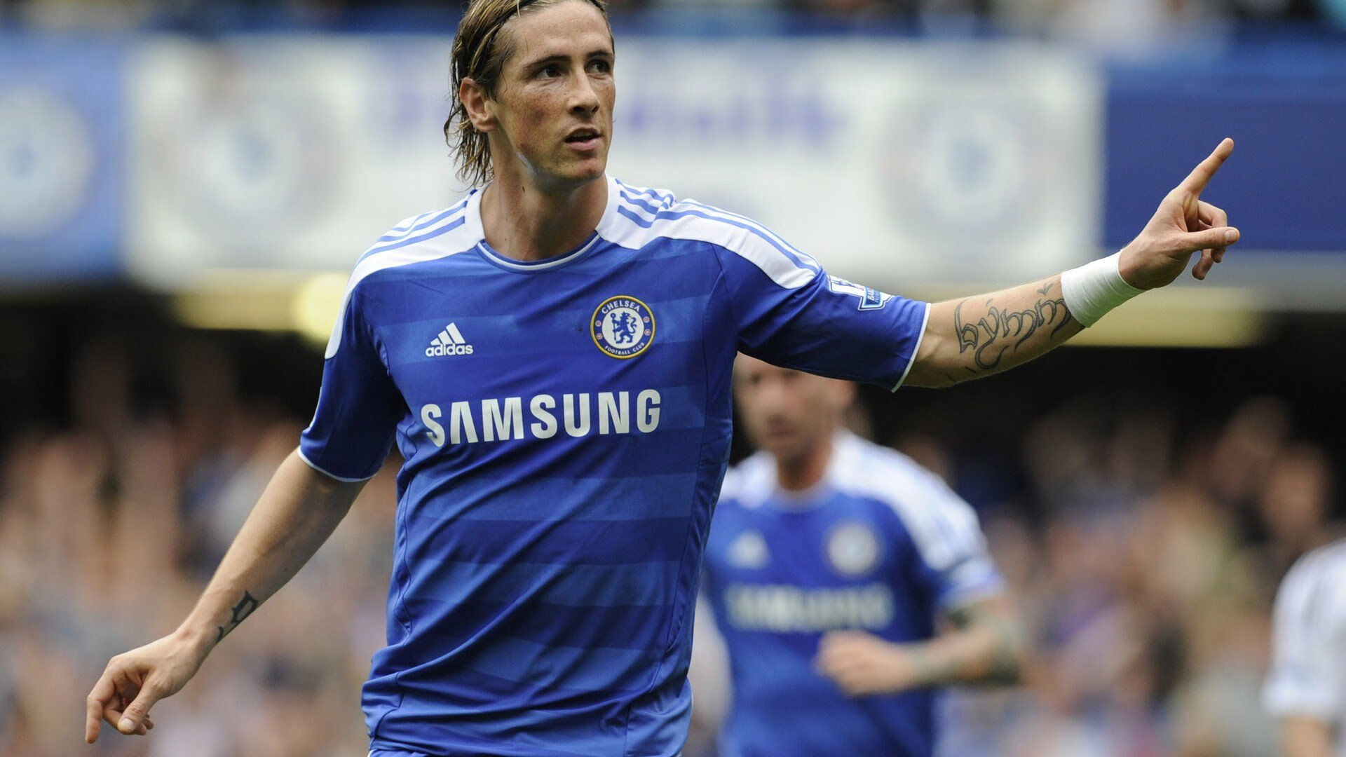 赛尔·阿尔斯塔:精准的抢断和无畏的防守为南非队立下赫赫战功